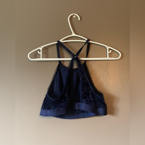 Aerie high neck bralette - Picture 2 of 8